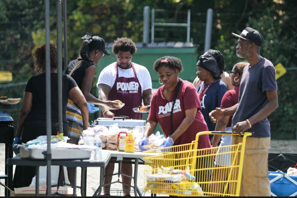 Power Atlanta and MOVR Deliver Support to Hundreds of Families