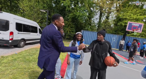 Young Atlantans + Mayor Dickens + Spring Break + At-Promise Center = A GREAT TIME